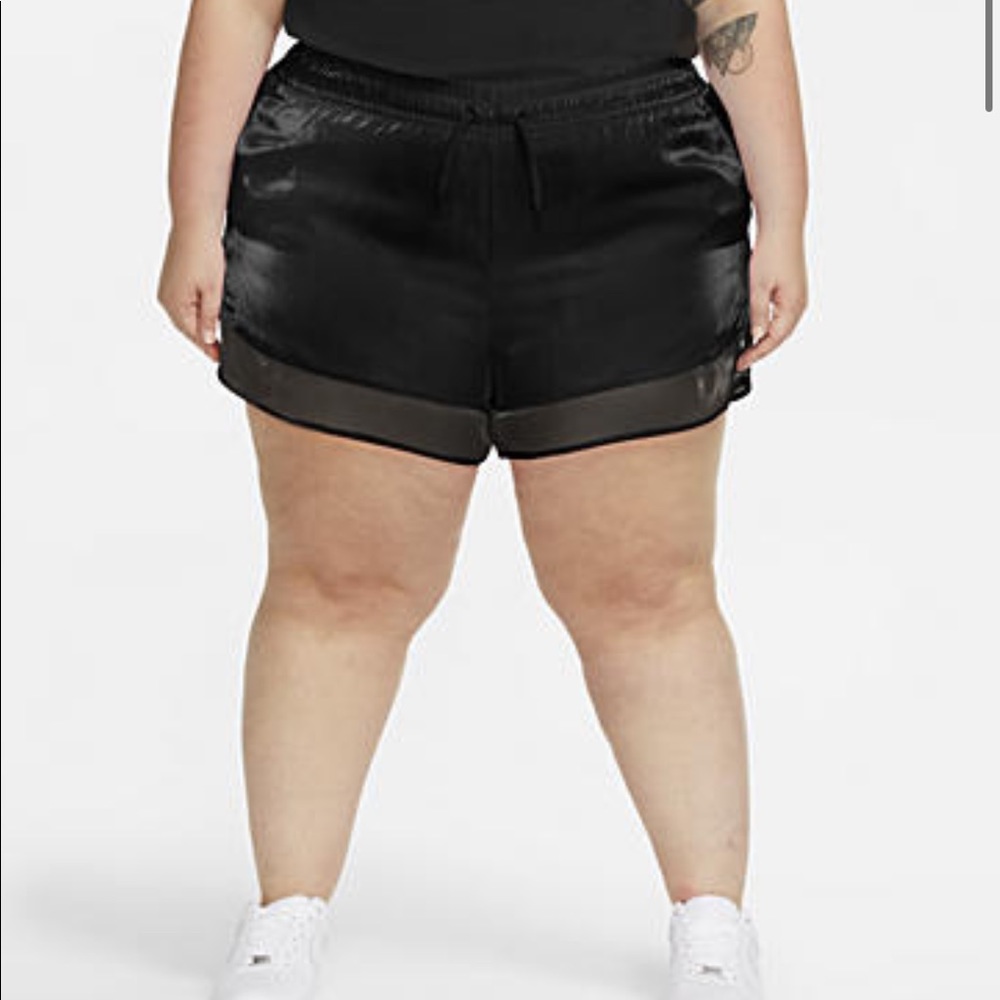 NIKE Air Unlined Athletic Shorts Size 1X / PLUS SIZE Women’s NIKE Air Shorts